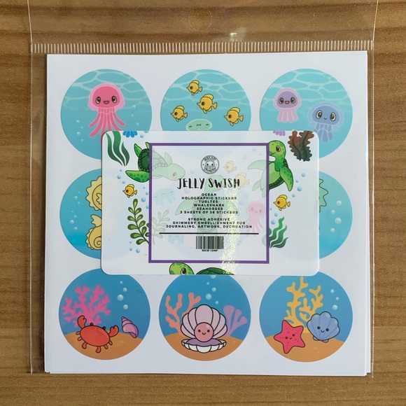 016. Jelly Swish Holographic Sea Creature Stickers 2 Packs - Picture 5 of 12